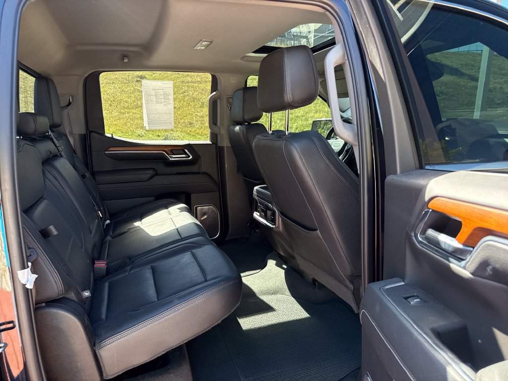Used 2022 GMC Sierra 1500 Denali AWD/4WD image 23