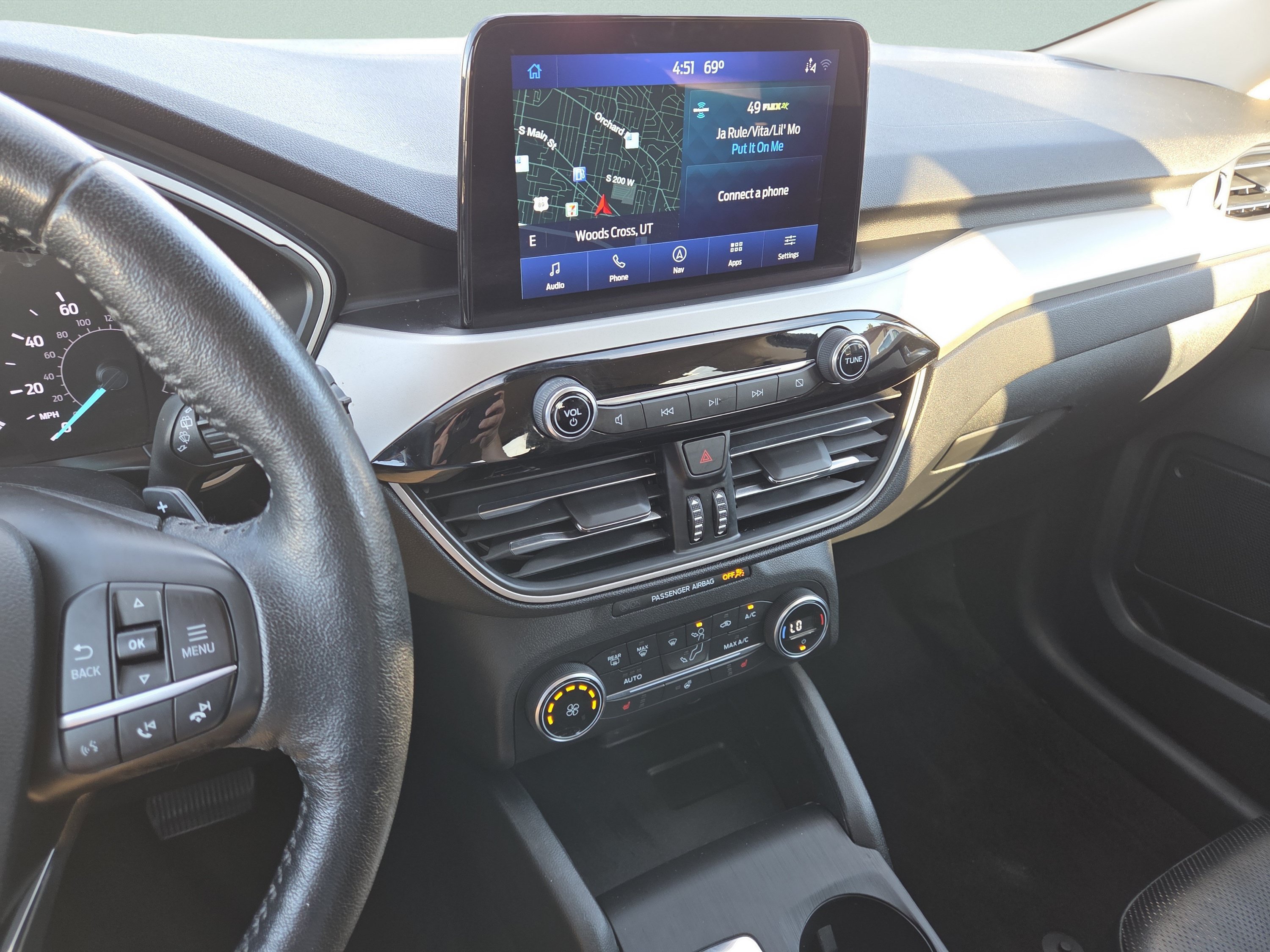 Certified 2020 Ford Escape SEL AWD/4WD image 36
