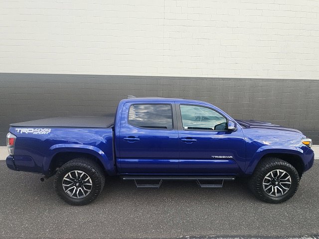 Used 2022 Toyota Tacoma TRD Sport AWD/4WD image 7