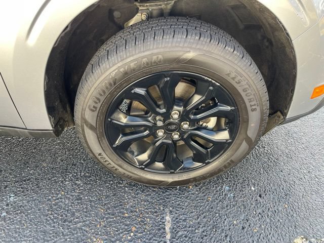Certified 2024 Ford Maverick XLT w/ XLT Luxury Package FWD image 10