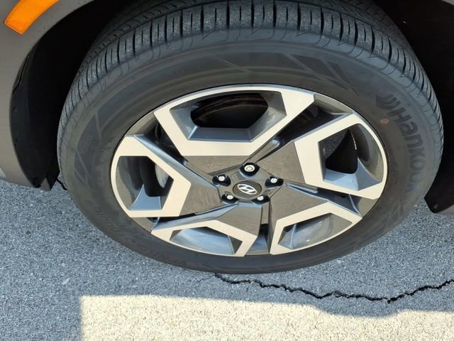 Used 2024 Hyundai Palisade SEL w/ Premium Package image 16