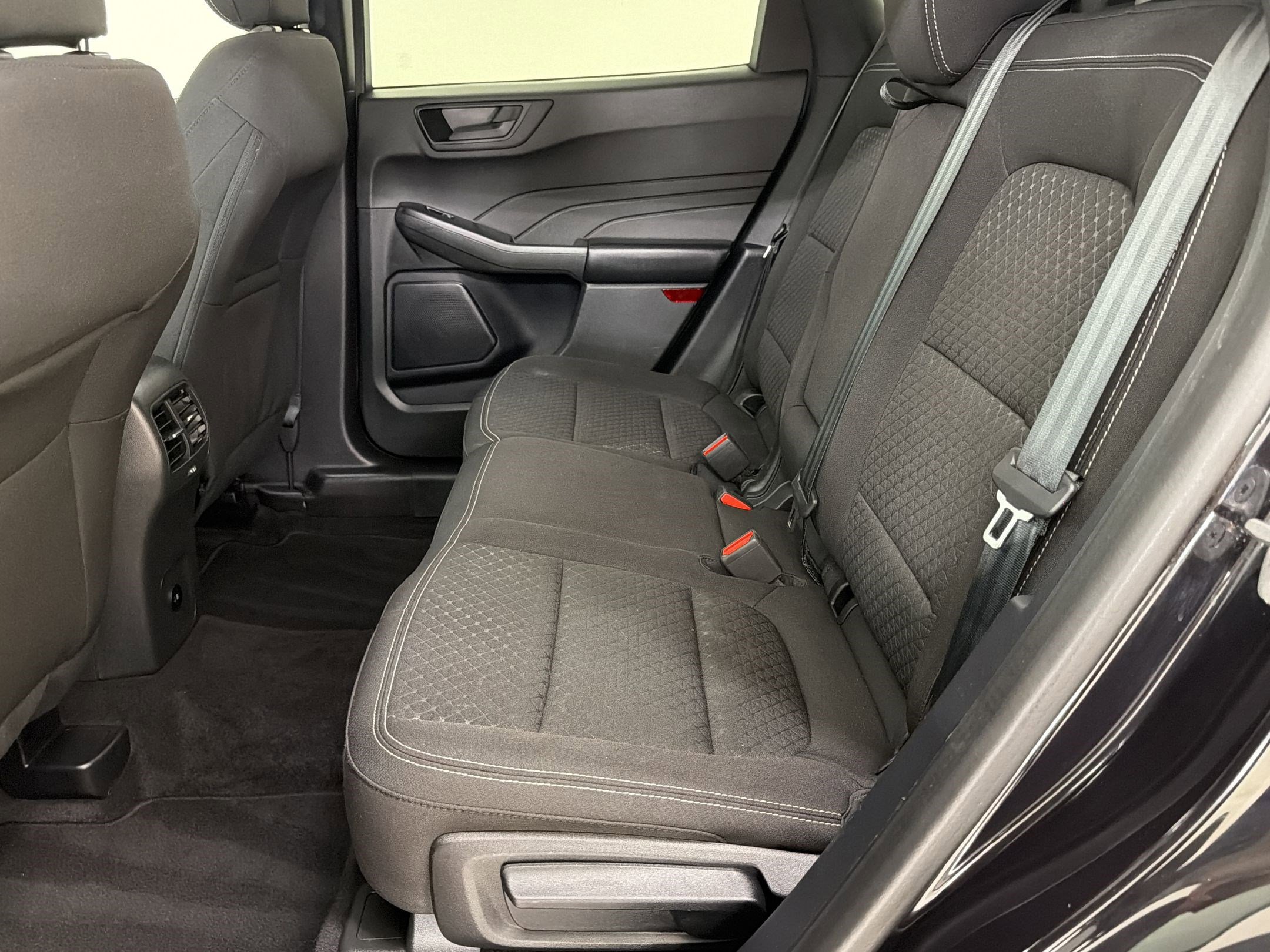 Certified 2023 Ford Escape Active AWD/4WD image 15