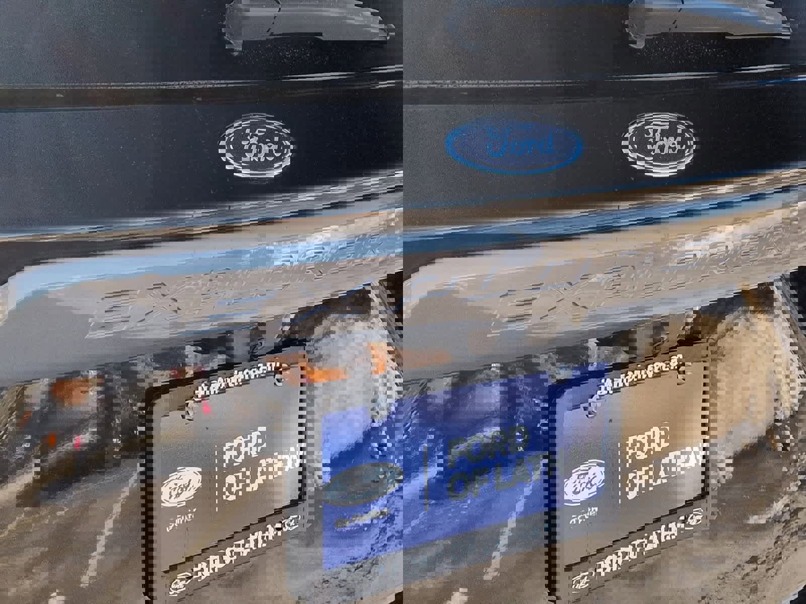 Certified 2022 Ford Explorer XLT w/ Equipment Group 202A image 13