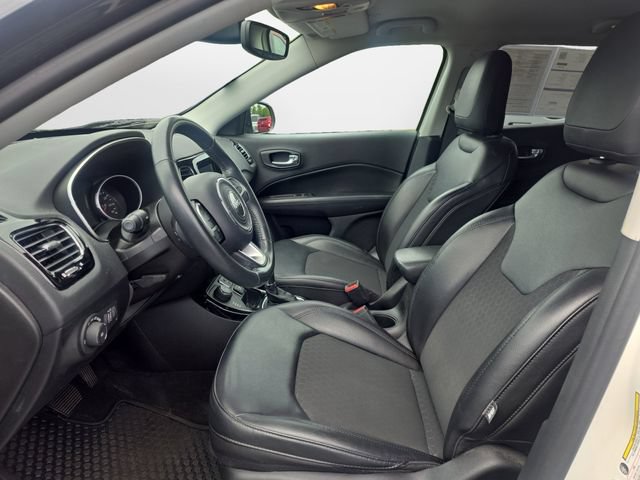 Used 2019 Jeep Compass Latitude AWD/4WD image 11