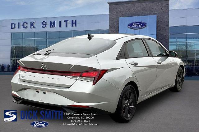 Used 2021 Hyundai Elantra SEL w/ Convenience Package FWD image 6