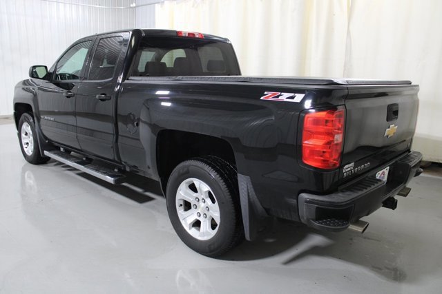 Used 2017 Chevrolet Silverado 1500 LT w/ All Star Edition image 3