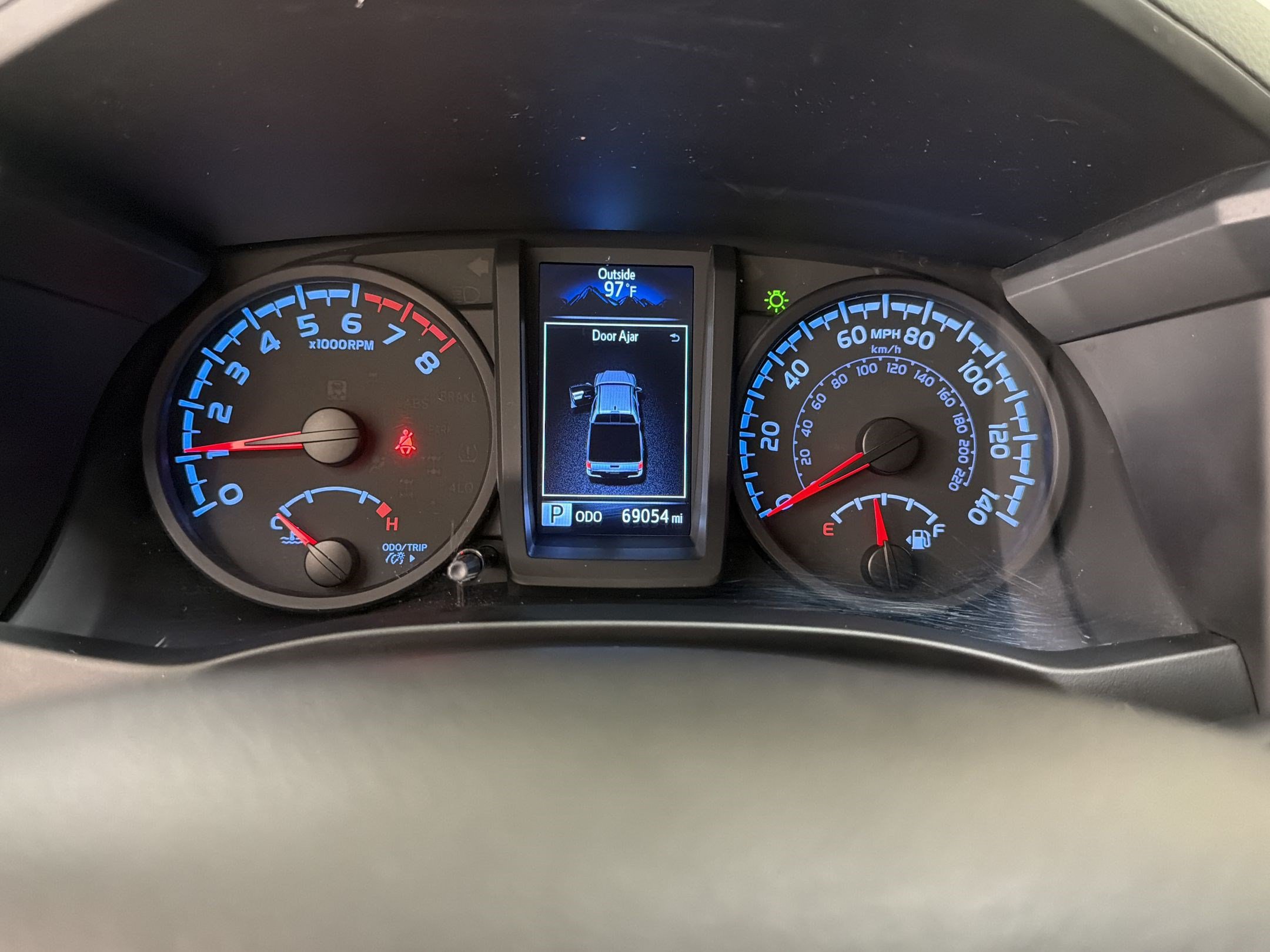 Used 2022 Toyota Tacoma SR AWD/4WD image 21