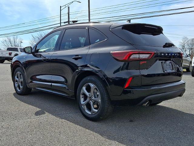 Certified 2024 Ford Escape ST-Line w/ Cold Weather Package image 2