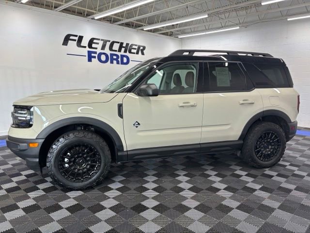Certified 2024 Ford Bronco Sport Outer Banks AWD/4WD image 3