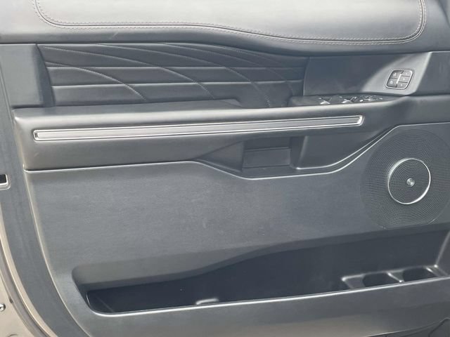 Certified 2021 Ford Expedition Max Platinum AWD/4WD image 16