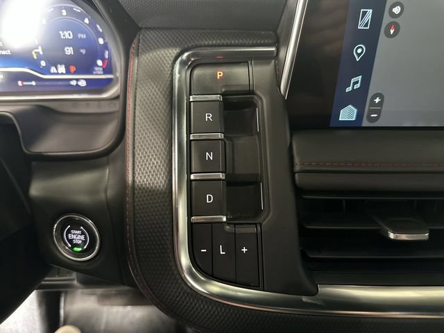 Used 2023 Chevrolet Tahoe RST w/ Luxury Package AWD/4WD image 27