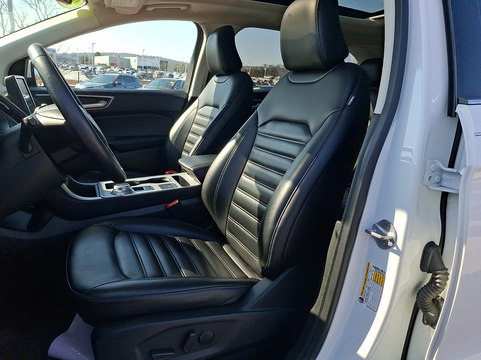 Certified 2022 Ford Edge SEL w/ Convenience Package image 13