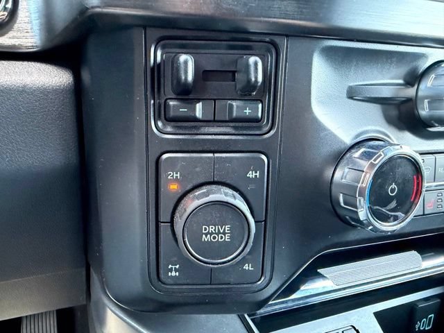Certified 2024 Ford F250 Lariat w/ Lariat Ultimate Package AWD/4WD image 28