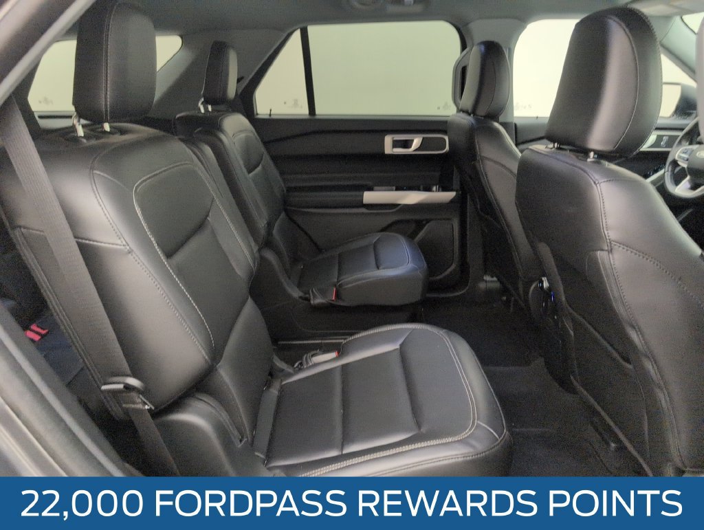 Certified 2023 Ford Explorer XLT w/ Equipment Group 202A RWD image 16