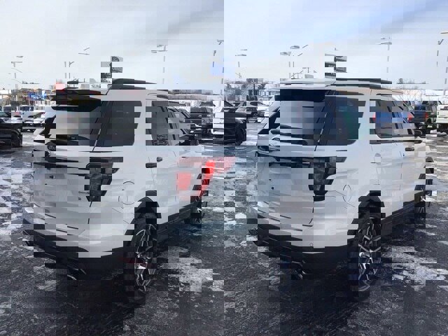 Certified 2017 Ford Explorer Sport w/ Equipment Group 401A image 5