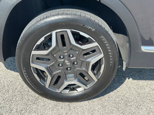Used 2021 Hyundai Santa Fe Limited AWD/4WD image 6