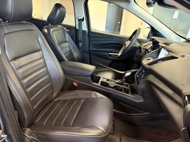 Certified 2019 Ford Escape SEL image 19