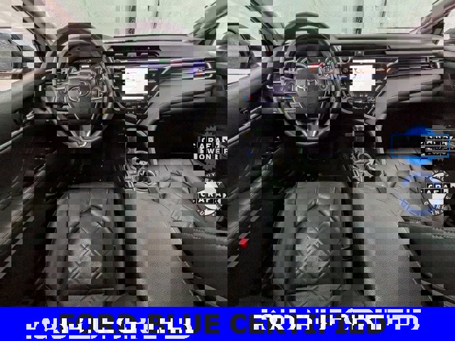 Used 2018 Toyota Camry XLE image 11