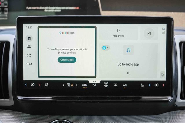 Certified 2025 Ford Expedition Active AWD/4WD image 16