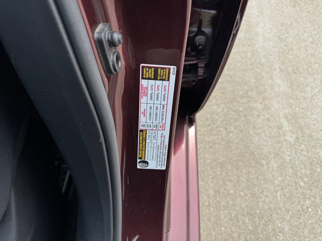 Used 2025 Nissan Altima 2.5 SV FWD image 43