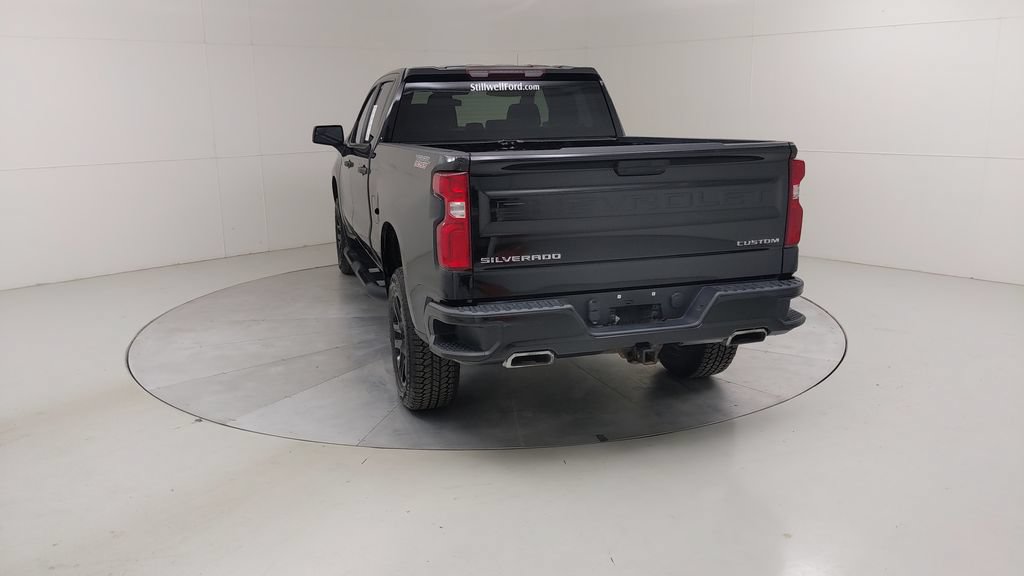 Used 2021 Chevrolet Silverado 1500 Custom Trail Boss AWD/4WD image 15