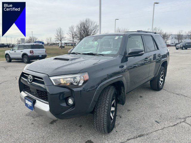 Used 2024 Toyota 4Runner TRD Off-Road Premium image 1