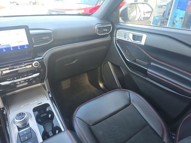 Certified 2023 Ford Explorer ST-Line w/ Class IV Trailer Tow Package image 24