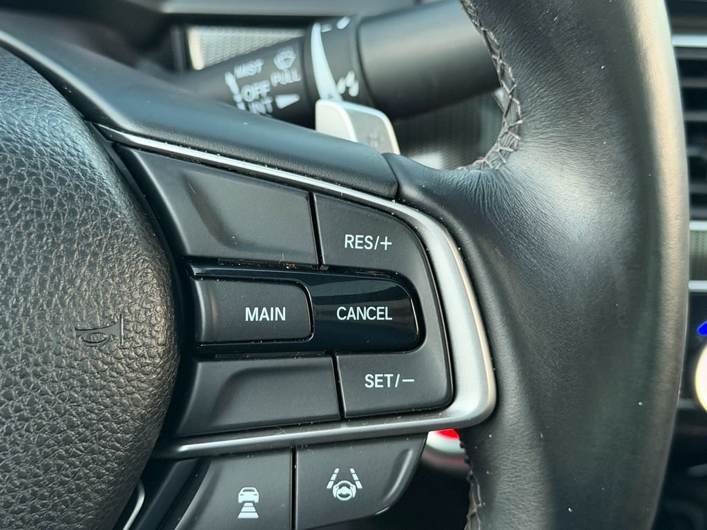 Used 2018 Honda Accord Sport image 25