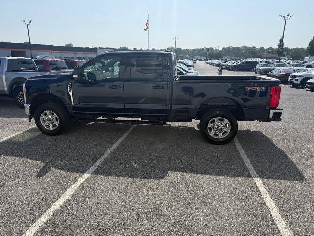 Certified 2025 Ford F250 XLT w/ FX4 Off-Road Package AWD/4WD image 5