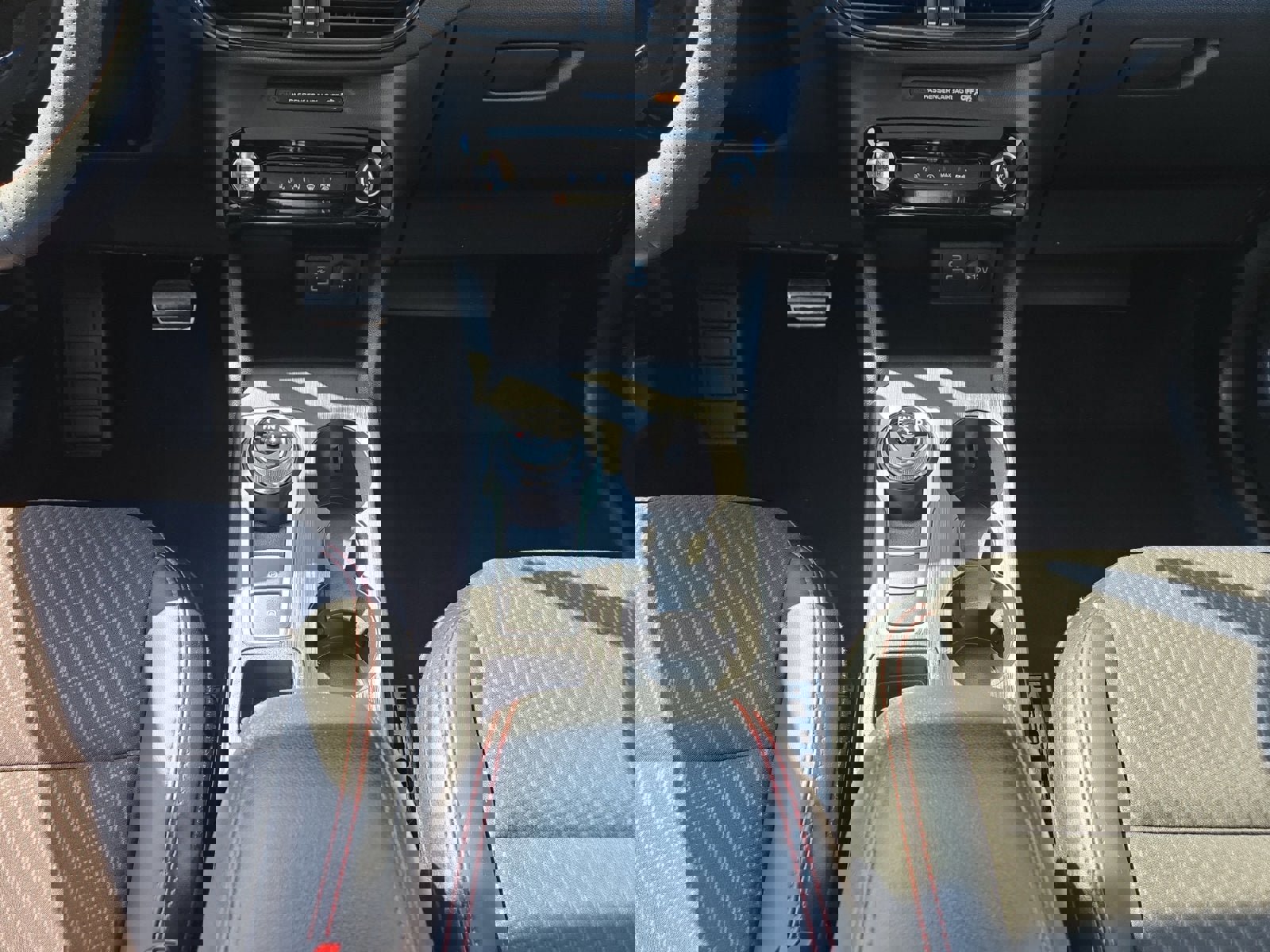 Certified 2023 Ford Escape ST-Line w/ Tech Pack #1 AWD/4WD image 21