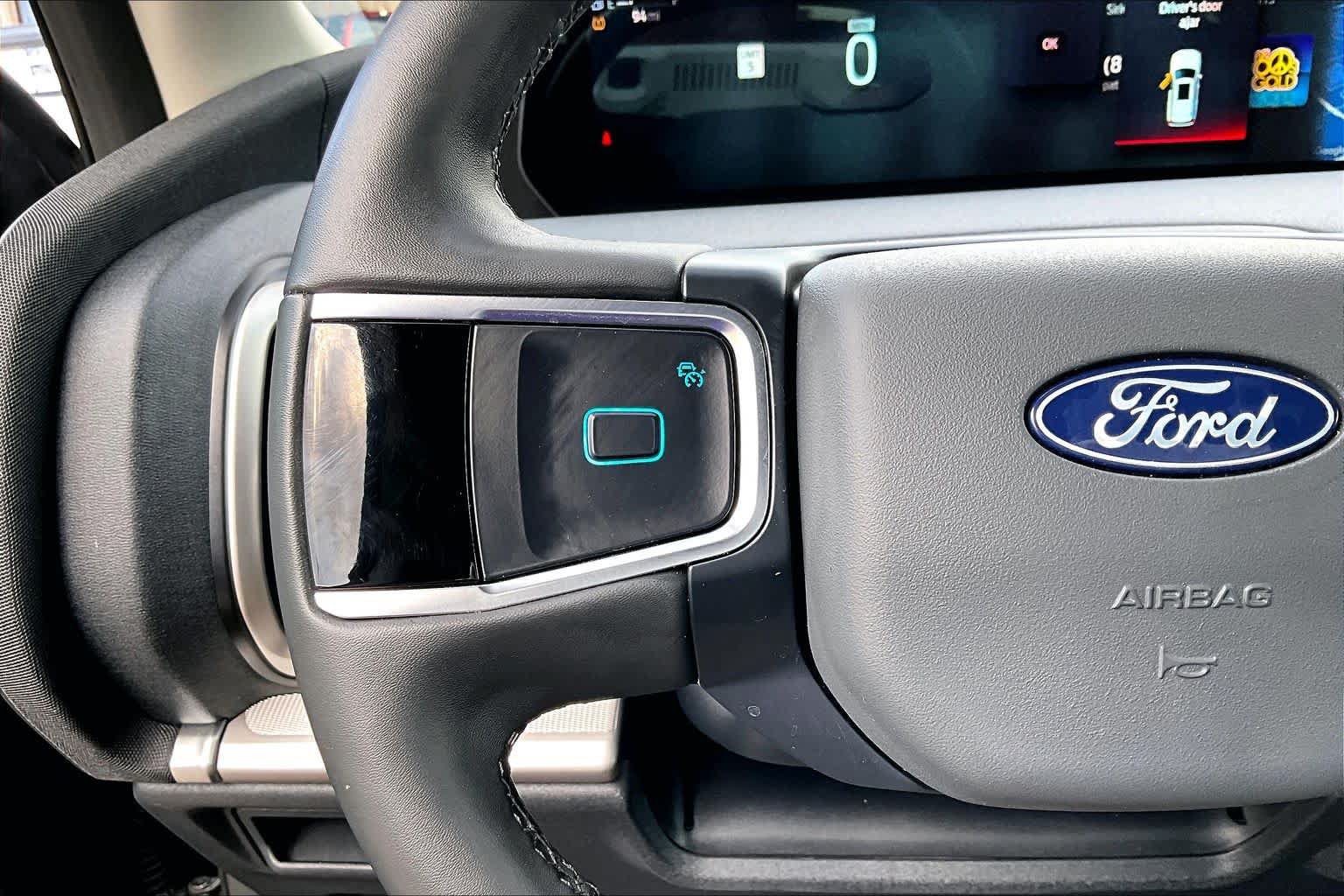 Certified 2025 Ford Expedition Active RWD image 24