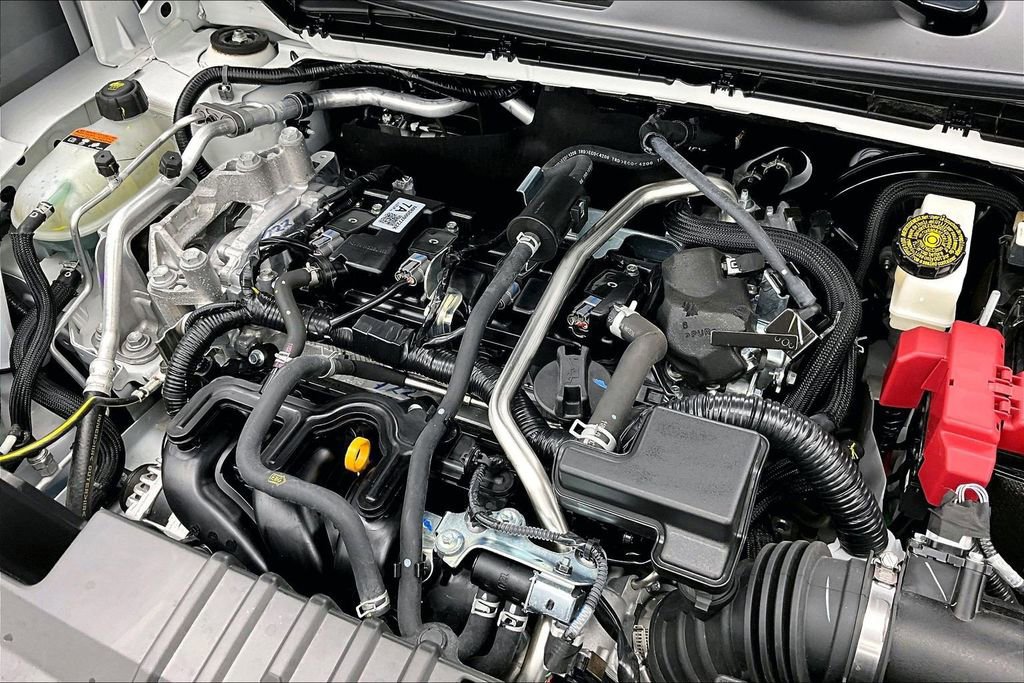 Used 2025 Nissan Kicks SR FWD image 34