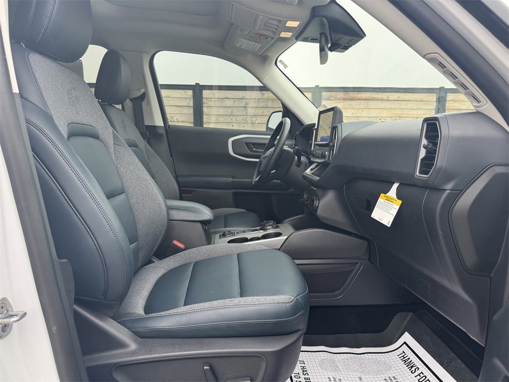 Certified 2024 Ford Bronco Sport Outer Banks w/ Tech Package image 12