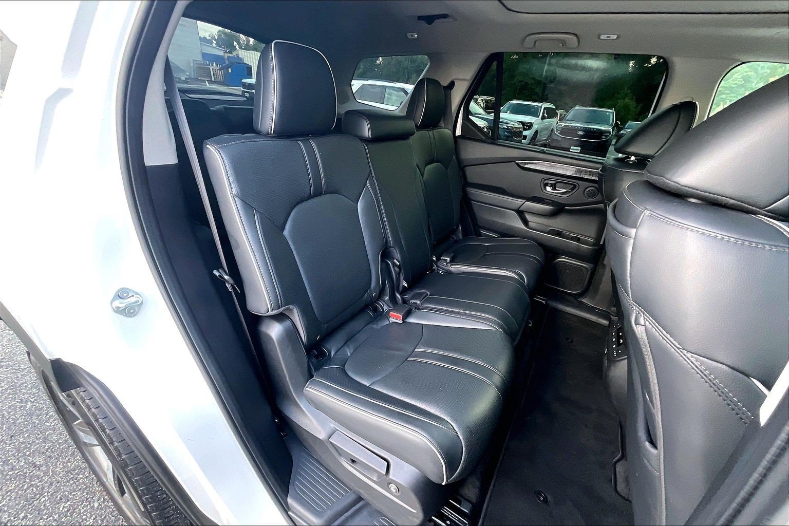 Used 2023 Honda Pilot Elite image 27