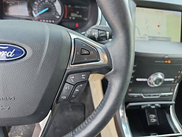 Certified 2020 Ford Edge Titanium FWD image 19