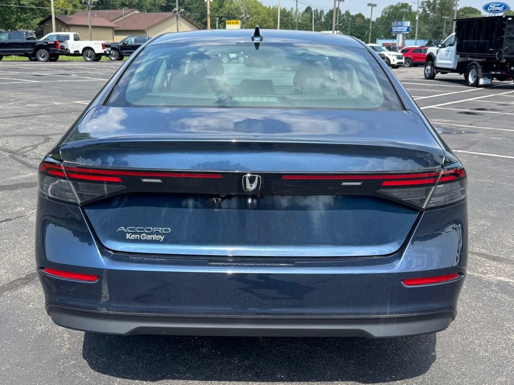 Used 2024 Honda Accord EX image 7