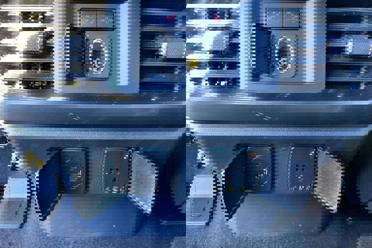 Certified 2023 Ford F150 Tremor w/ Equipment Group 402A High image 33