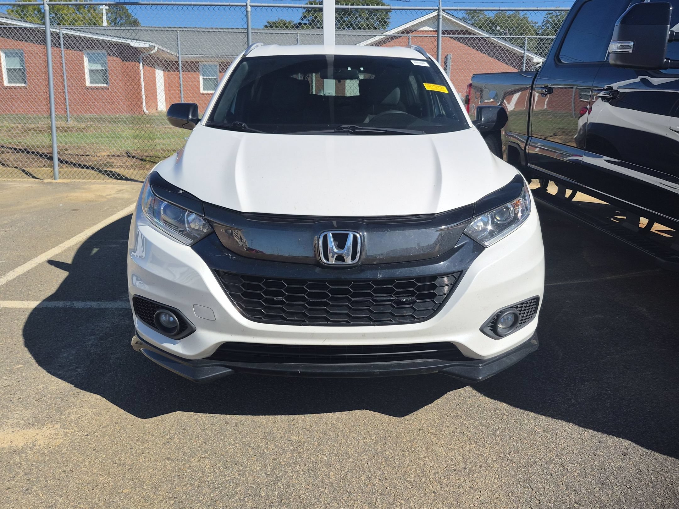 Used 2021 Honda HR-V Sport image 3