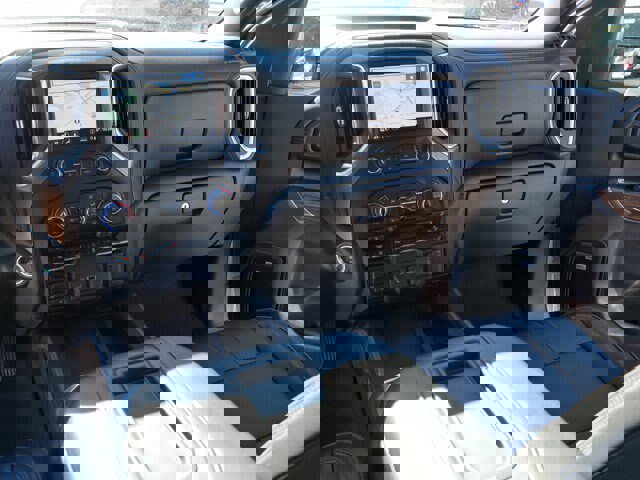 Used 2020 Chevrolet Silverado 2500 High Country w/ Z71 Off-Road Package image 22