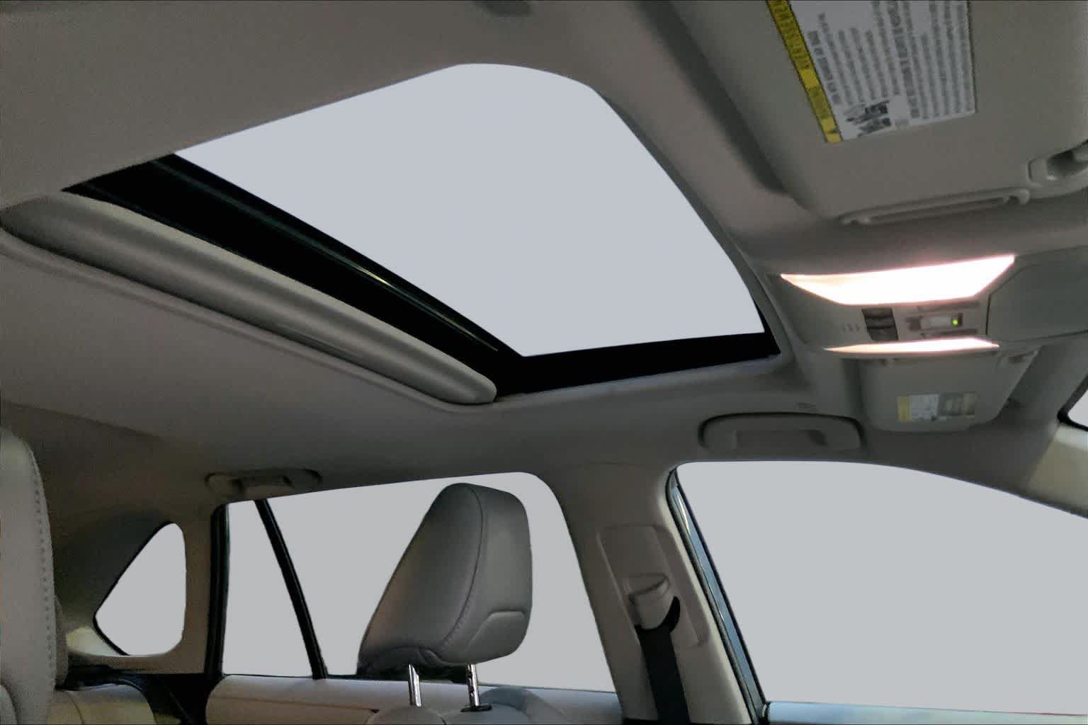 Used 2023 Toyota RAV4 XLE Premium FWD image 13