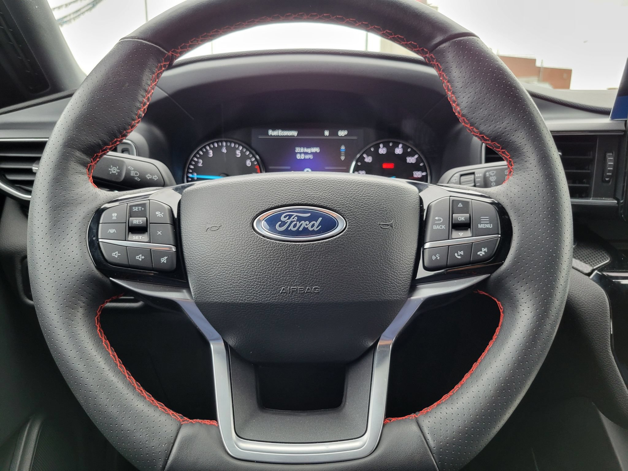 Certified 2023 Ford Explorer ST-Line w/ Class IV Trailer Tow Package AWD/4WD image 12