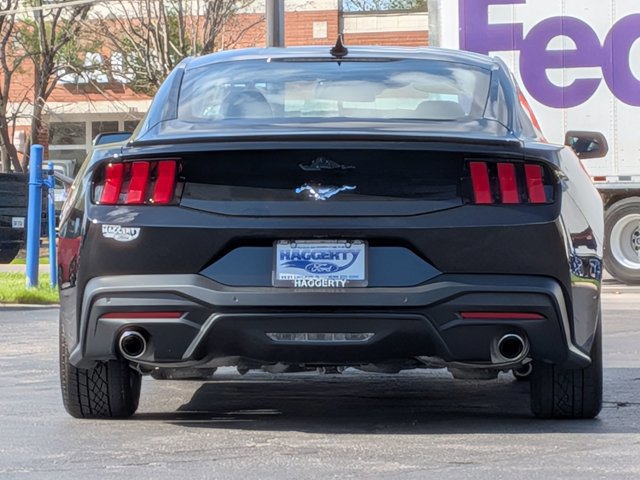 Certified 2025 Ford Mustang Premium RWD image 4