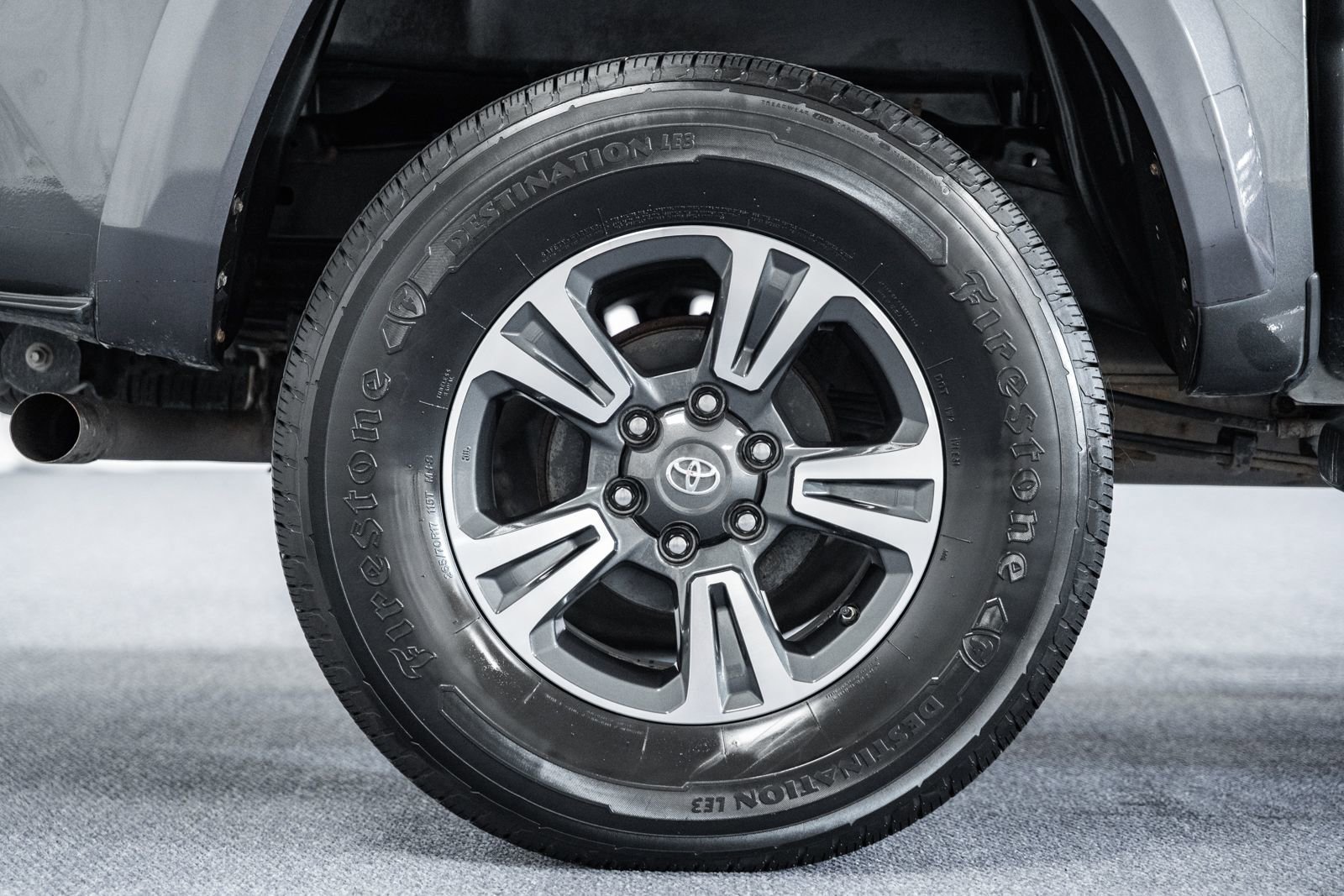 Used 2019 Toyota Tacoma TRD Sport image 18