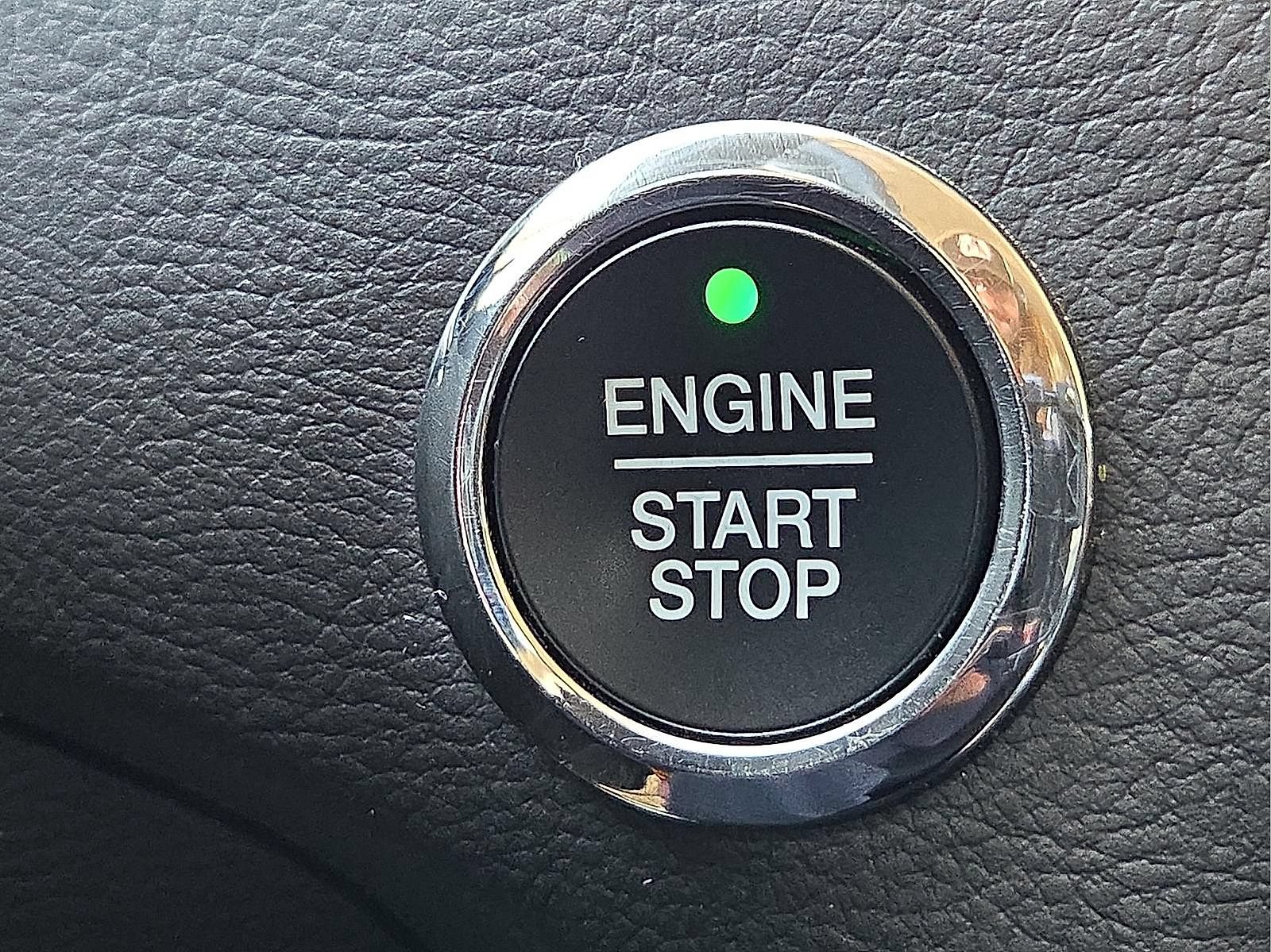 Certified 2024 Ford Edge SE AWD/4WD image 18