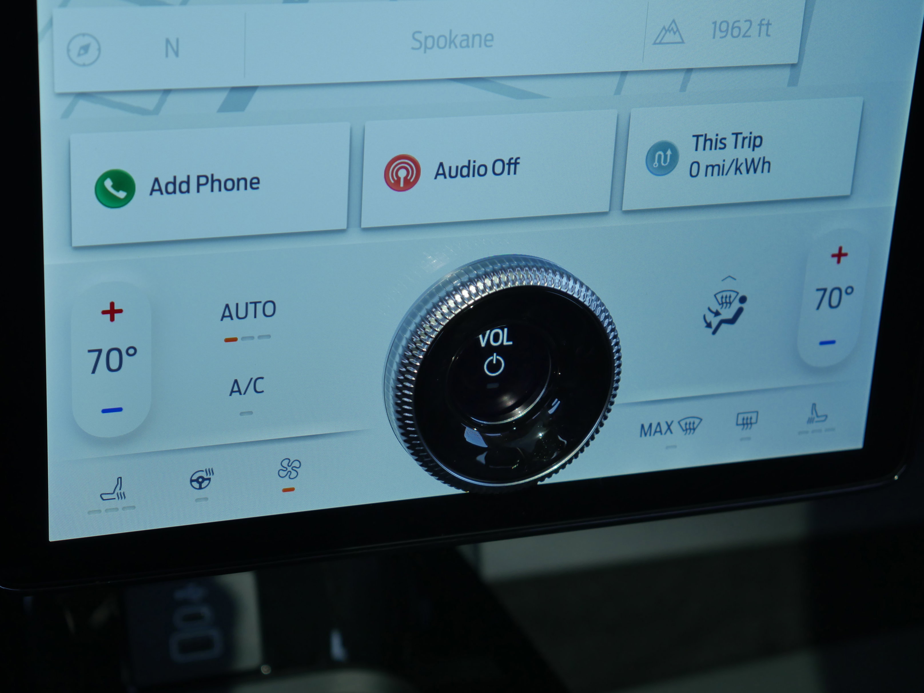 Certified 2025 Ford Mustang Mach-E Premium w/ Interior Protection Package AWD/4WD image 23