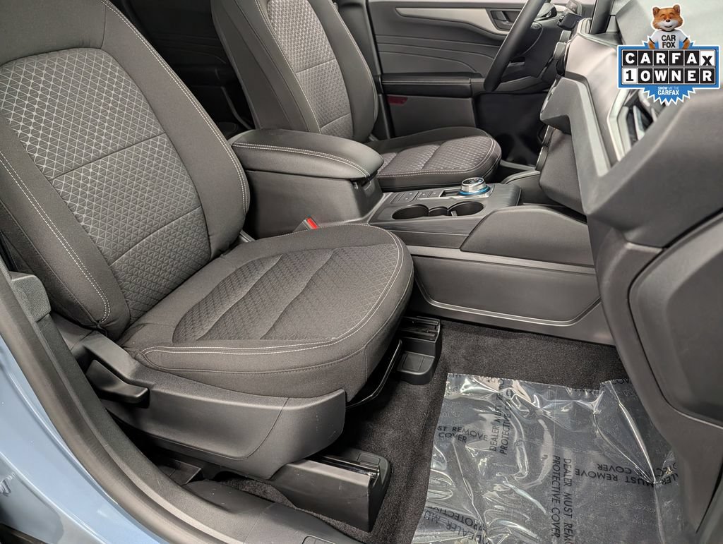 Certified 2024 Ford Escape Active AWD/4WD image 33
