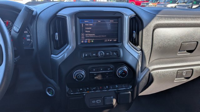 Used 2025 Chevrolet Silverado 1500 Custom Trail Boss w/ Dark Appearance Package AWD/4WD image 29