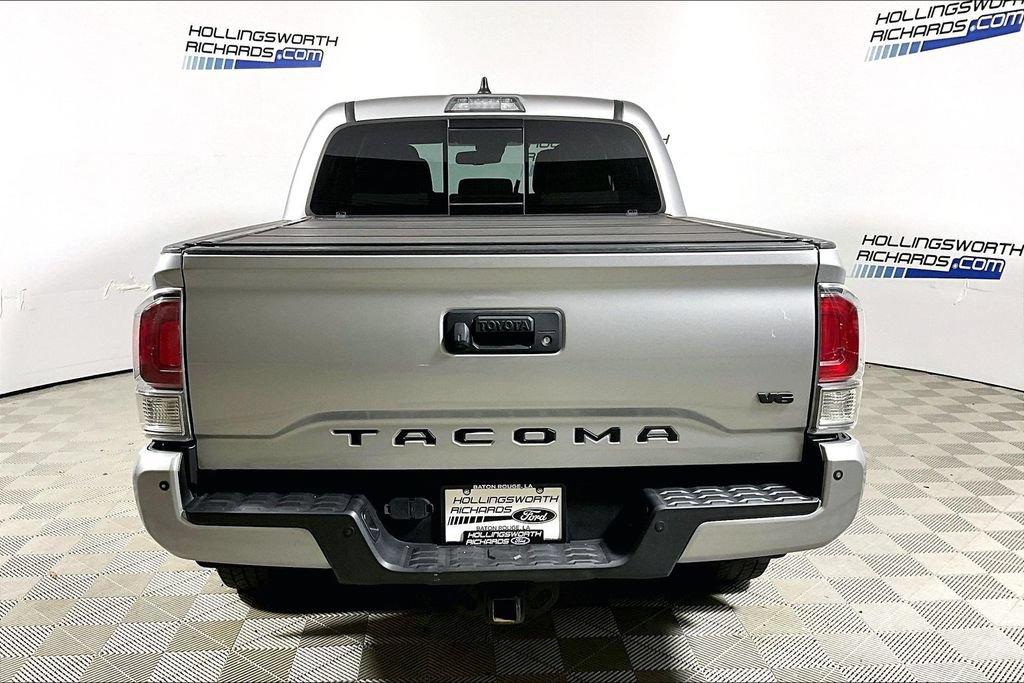 Used 2021 Toyota Tacoma TRD Sport w/ Technology Package RWD image 4