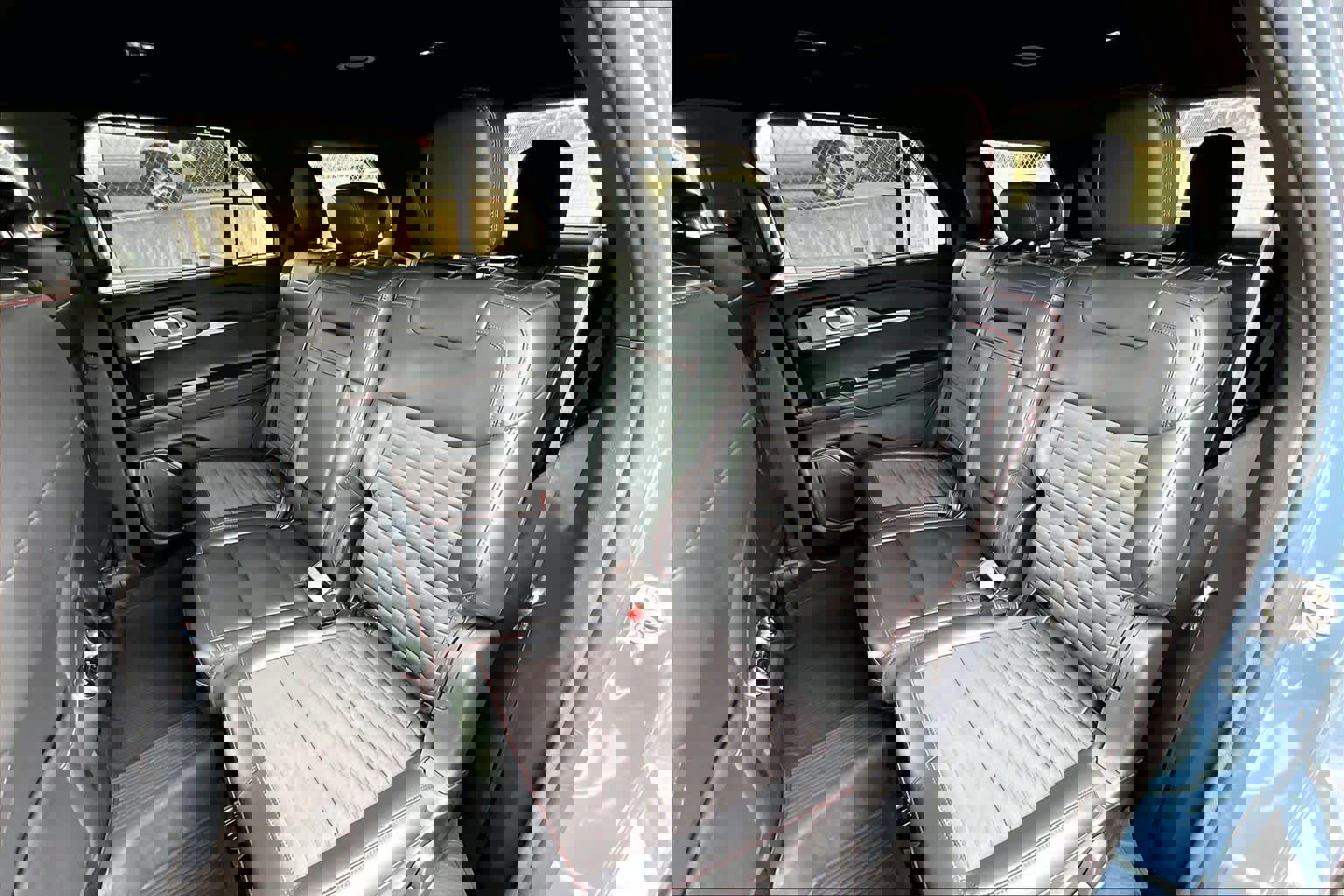 Certified 2025 Ford Explorer ST-Line w/ Premium Package image 23