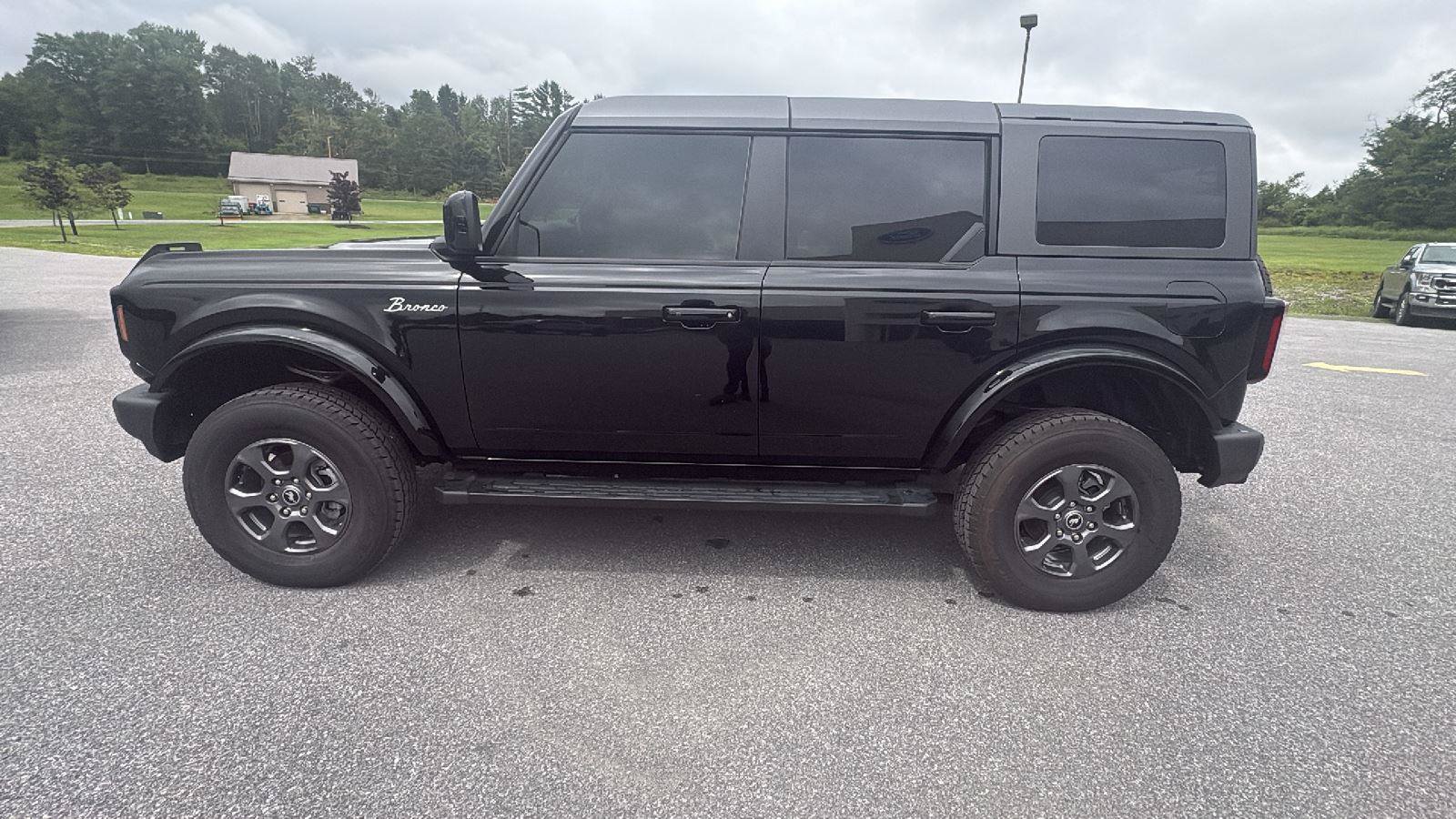 Certified 2024 Ford Bronco Outer Banks AWD/4WD image 7